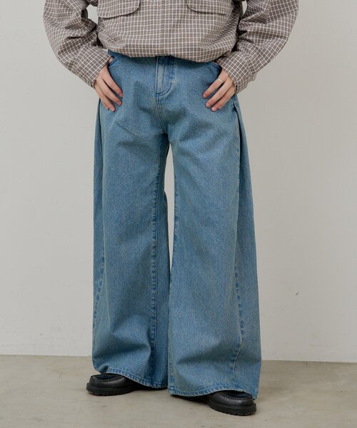 WHIMSIC（ウィムジック）の「【WHIMSIC/2サイズ展開/SETUP対応】サイドタックデニムパンツ（デニムパンツ・レディース・インディゴブルー/ブルー/ブラック・1/2）」の3枚目の写真