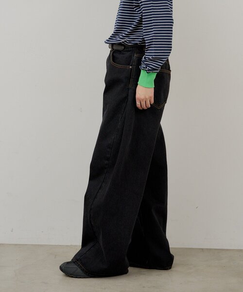 WHIMSIC（ウィムジック）の「【WHIMSIC/2サイズ展開/SETUP対応】サイドタックデニムパンツ（デニムパンツ・レディース・インディゴブルー/ブルー/ブラック・1/2）」の10枚目の写真