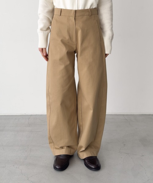 CANAL JEAN（キャナルジーン）の「El mar　サイドシームコットンパンツ（その他パンツ・レディース・ネイビー/ベージュ・MEDIUM/SMALL）」の9枚目の写真