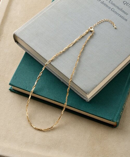 Jena espace merveilleux(ジェナ エスパスメルヴェイユ)の「ウェーブチェーンネックレス(リング・レディース・シルバー/ゴールド・FREE)」の5枚目の写真