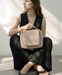 DFFUR.（ディフル）の「撥水ストライプポーチ【トラベル/吊下げ/多ポケット】（ポーチ）」