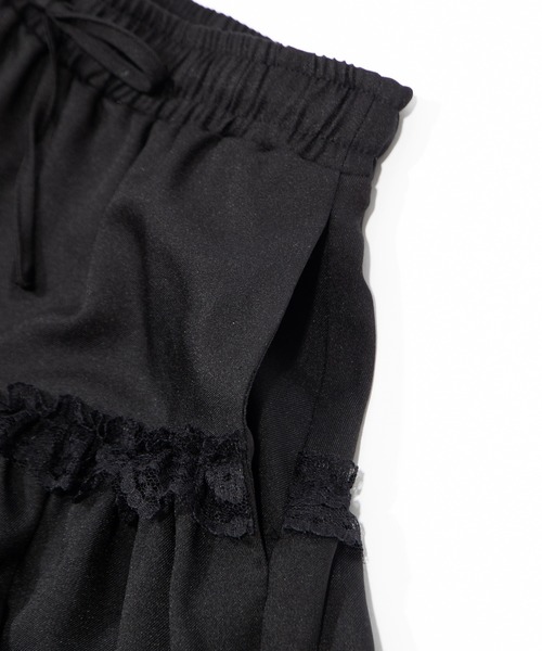 PUNYUS（プニュズ）の「レースティアードミニスカート（スカート・レディース・ブラック/ホワイト・1/2/3/4/5）」の20枚目の写真