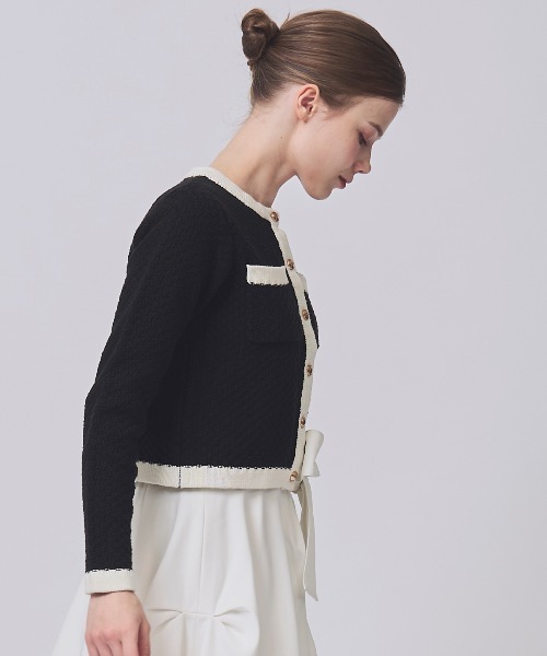 SWINGLE(スウィングル)の「配色ニットジャケット(ノーカラージャケット・レディース・ブルー/ブラック/オフホワイト・FREE)」の7枚目の写真