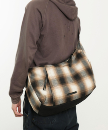 SSRL（シエスタ ロイヤル レーベル）の「Pack Hobo Cross Bag / Brown Check（メッセンジャーバッグ）」