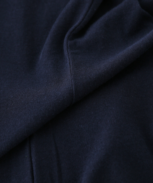 Tu es mon TRESOR（トゥ エ モン トレゾア）の「【TU ES MON TRESOR/トゥ エ モン トレゾア】Long-Sleeve Shirt（Tシャツ/カットソー・レディース・チャコールグレー/ネイビー・MEDIUM）」の8枚目の写真