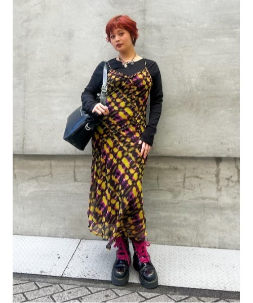 Desigual(デシグアル)の「タイダイキャミフリルミディワンピース(ワンピース・レディース・グリーン・S/M/XL/L)」の1枚目の写真