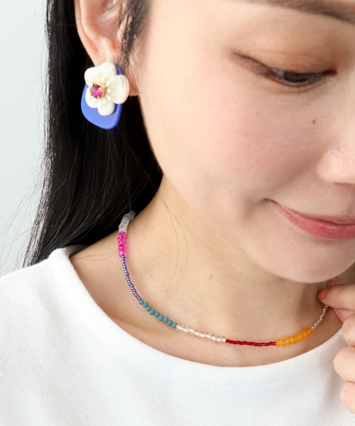 Three Four Time(スリーフォータイム)の「バイカラーアクリルフラワ-イヤリング(イヤリング・レディース・アイボリー/ピンク・FREE)」の14枚目の写真