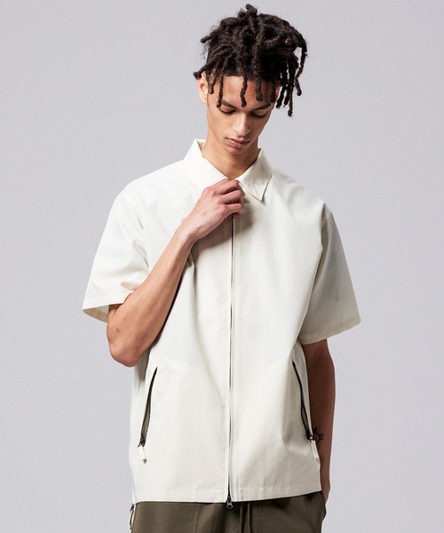 TAION（タイオン）の「【TAION(タイオン)】〈ユニセックス〉ノンダウン ミリタリー ファスナー ハーフスリーブ シャツ（シャツ/ブラウス・メンズ・ブラック/ダークオリーブ/オフホワイト/インディゴブルー/ライトインディゴブルー/ダークネイビー・XL/L/M/S/2XL/3XL）」の19枚目の写真