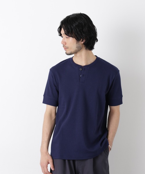 NANO universe（ナノユニバース）の「ワイドリブスタンダードヘンリーネックTシャツ 半袖（Tシャツ/カットソー・メンズ・ネイビー/ブラウン/ブラック・S/M/L）」の3枚目の写真