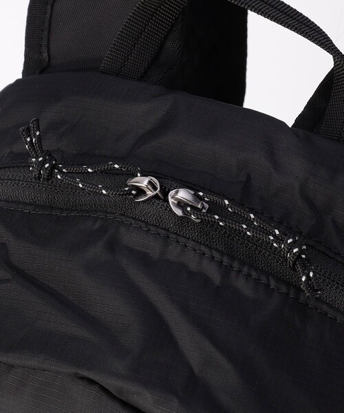 Columbia（コロンビア）の「Columbia/コロンビア Birdree Lite 18L Backpack（バックパック/リュック・メンズ・ブラック・ONE SIZE）」の7枚目の写真