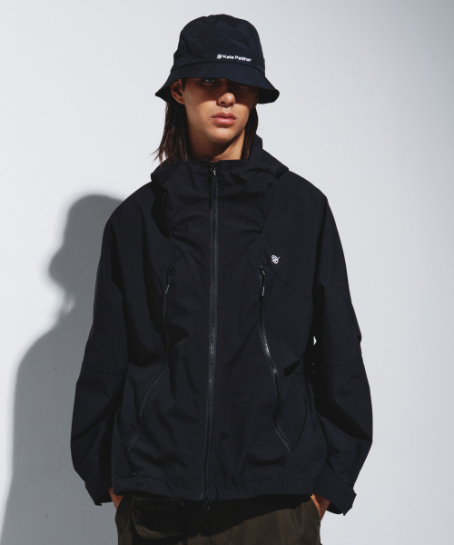 KALAPATTHAR(カラパタール)の「3Layer Hidden Pocket Hooded Jacket - BLACK(パーカー・メンズ・その他・MEDIUM/LARGE)」の3枚目の写真