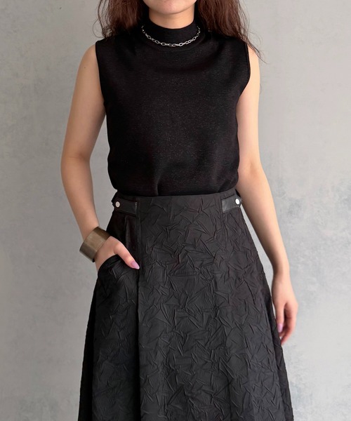 &g'aime（アンジェム）の「【&ｇ'aime 】ベーシックノースリニット　Basic Sleeveless Knit（ニット/セーター・レディース・アイボリー/ブラック系その他/ブラック・FREE）」の2枚目の写真