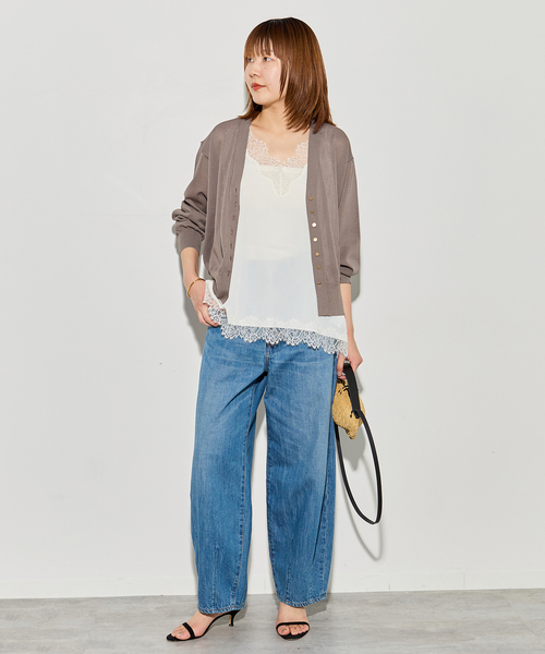 journal standard L'essage（ジャーナルスタンダードレサージュ）の「フォルムニットVネックカーディガン（カーディガン/ボレロ・レディース・ブルー系その他/ベージュ系その他/ブラック・FREE）」の10枚目の写真