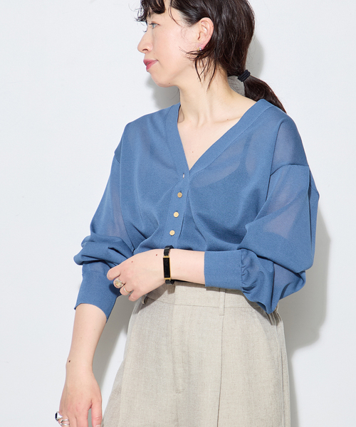 journal standard L'essage（ジャーナルスタンダードレサージュ）の「フォルムニットVネックカーディガン（カーディガン/ボレロ・レディース・ブルー系その他/ベージュ系その他/ブラック・FREE）」の18枚目の写真