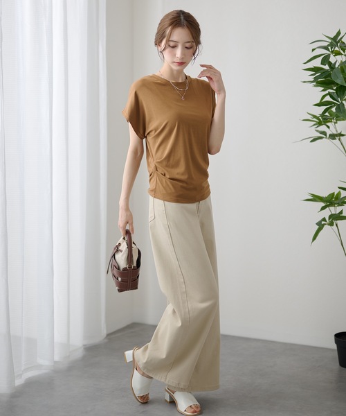 DAYRA(デイラ)の「ソリッドカラー サイド タック 半袖 プルオーバー(Tシャツ/カットソー・レディース・イエロー/ラベンダー/ベージュ/ホワイト/ブラック/グレー・FREE)」の17枚目の写真