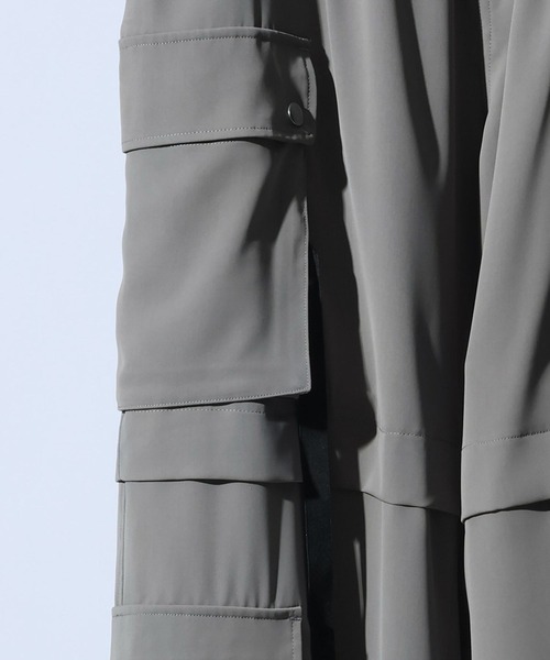 RAGEBLUE(レイジブルー)の「Design Cargo Wide Straight Pants / PEカーゴワイドストレートパンツ(カーゴパンツ・メンズ・ブラック/グレー・LARGE/MEDIUM)」の7枚目の写真