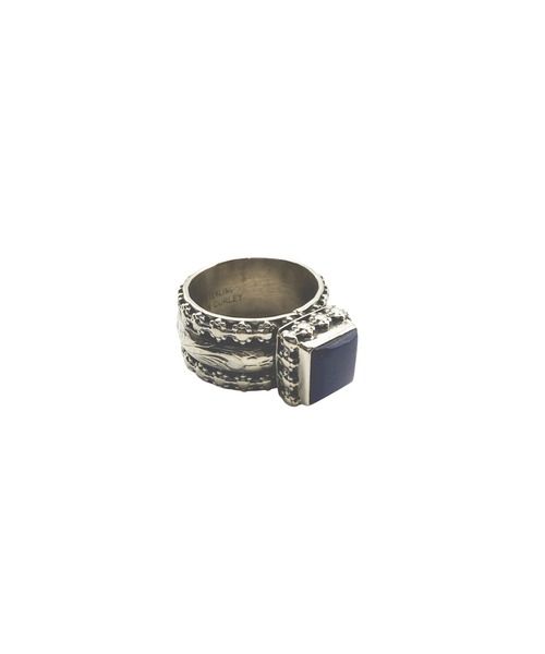 Indian Jewelry(インディアンジュエリー)の「THEATER シアター スクエアストーンネイティブデザインシルバーリング Made in USA(リング・レディース・シルバー・#11/#13)」の1枚目の写真