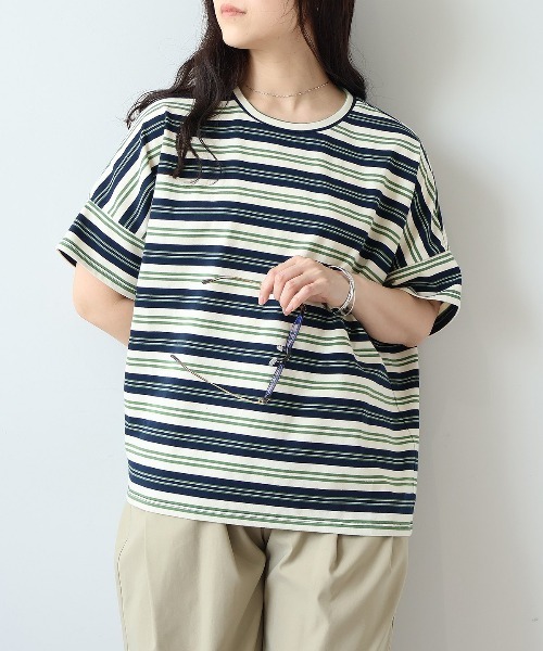 leswel（レスウェル）の「【M～5L】【UVカット】マルチボーダーTシャツ（Tシャツ/カットソー・レディース・ブラック/ブラウン/ネイビー・M/L/LL/3L/4L/5L）」の10枚目の写真