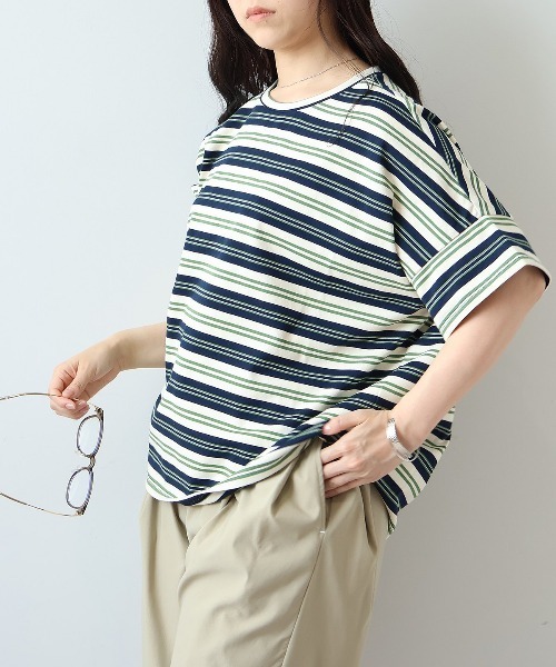 leswel（レスウェル）の「【M～5L】【UVカット】マルチボーダーTシャツ（Tシャツ/カットソー・レディース・ブラック/ブラウン/ネイビー・M/L/LL/3L/4L/5L）」の11枚目の写真