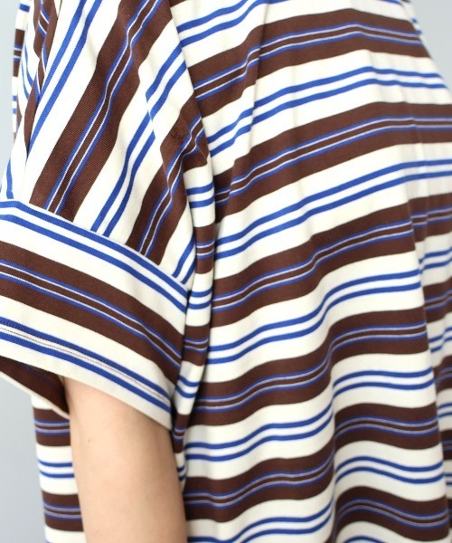 leswel（レスウェル）の「【M～5L】【UVカット】マルチボーダーTシャツ（Tシャツ/カットソー・レディース・ブラック/ブラウン/ネイビー・M/L/LL/3L/4L/5L）」の17枚目の写真