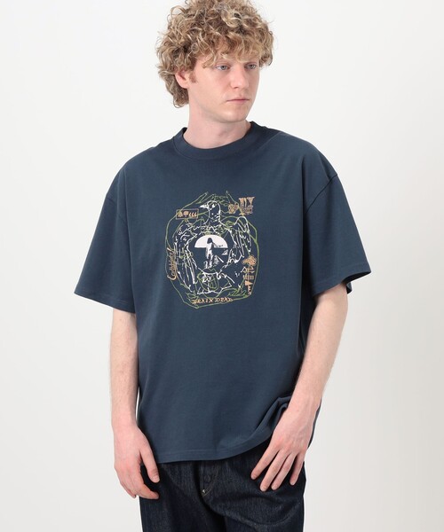 BRAIN DEAD(ブレインデット)の「BRAIN DEAD EARTH DEFENSE プリントTシャツ(Tシャツ/カットソー・メンズ・ブルー系その他2・L/M)」の2枚目の写真