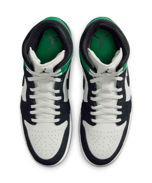 JORDAN BRAND(ジョーダンブランド)の「エア ジョーダン 1 MID SE メンズシューズ / Air Jordan 1 Mid SE Men's Shoes II9812-100 Summit White(スニーカー・メンズ・アイボリー・30/25.5/25/29/28.5/28/27.5/27/26.5/26/29.5)」の4枚目の写真