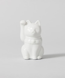 kuros'（クロス）の「瀬戸焼 招き猫 右手（インテリア雑貨）」