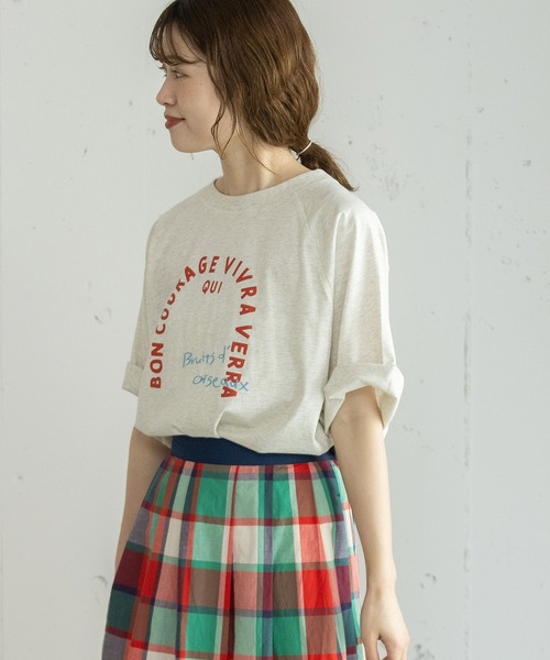 POU DOU DOU(プードゥドゥ)の「アーチロゴプリントラグランプルオーバー(Tシャツ/カットソー・レディース・オートミール/ネイビー/レッド・3)」の14枚目の写真