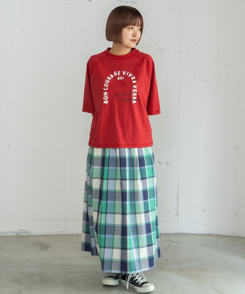 POU DOU DOU(プードゥドゥ)の「アーチロゴプリントラグランプルオーバー(Tシャツ/カットソー・レディース・オートミール/ネイビー/レッド・3)」の21枚目の写真