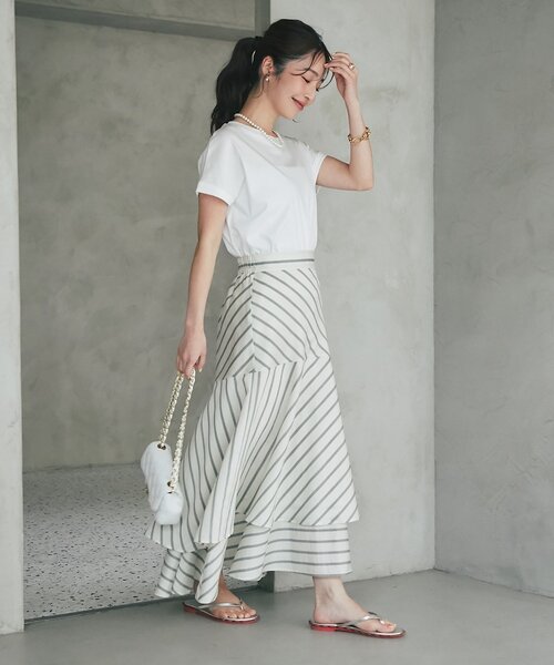 La boutique BonBon(ラブティックボンボン)の「ターンバックカットソー(Tシャツ/カットソー・レディース・ネイビー/オフホワイト/ピンク/ブラック/モカ・FREE)」の17枚目の写真