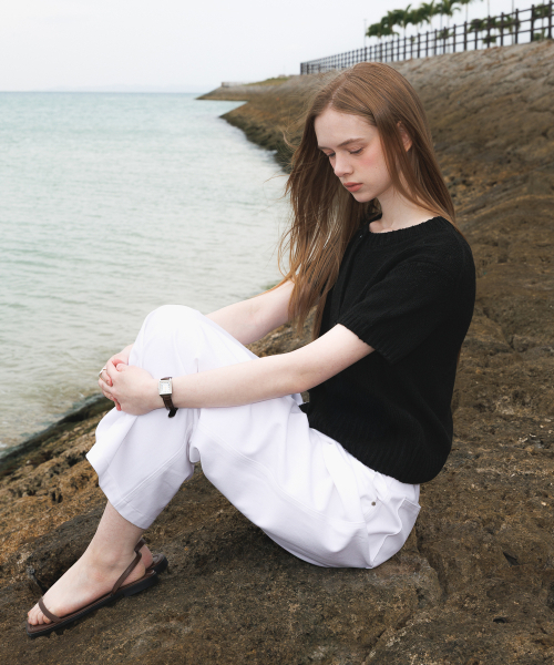 DEHEVE（デヘヴェ）の「Boucle Short Sleeve Cardigan [Black]（カーディガン/ボレロ・レディース・ブラック・OS）」の3枚目の写真