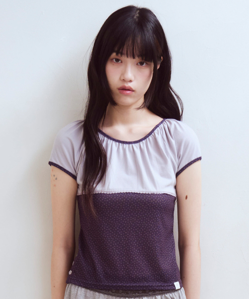 OAFISH(オアフィッシュ)の「Floral Shirring Lace T-shirts, Purple(Tシャツ/カットソー・レディース・その他・1/2)」の1枚目の写真