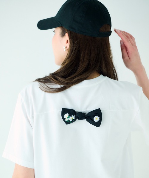 Chesty(チェスティー)の「【ZOZO先行】刺繍Tシャツ(logo)(Tシャツ/カットソー・レディース・ホワイト×ピンク/ネイビー×ホワイト/ホワイト×ブルー・FREE)」の6枚目の写真