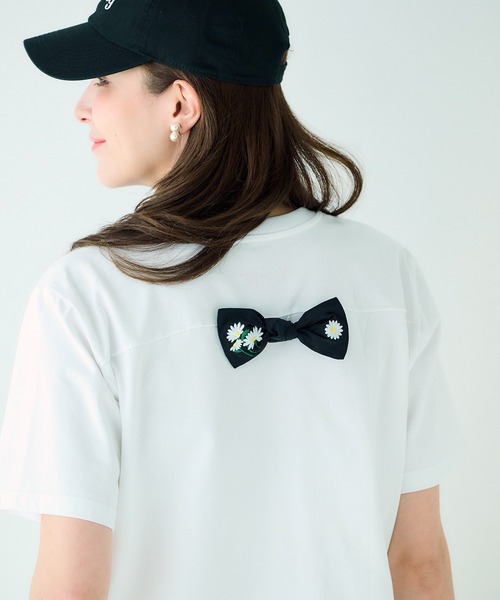 Chesty(チェスティー)の「【ZOZO先行】刺繍Tシャツ(logo)(Tシャツ/カットソー・レディース・ホワイト×ピンク/ネイビー×ホワイト/ホワイト×ブルー・FREE)」の8枚目の写真