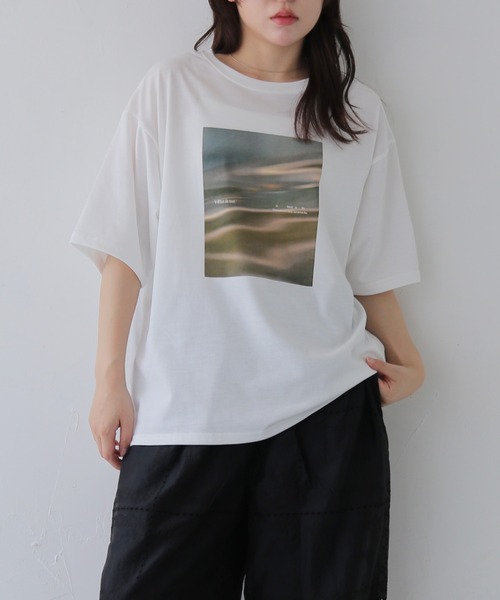 cheriella（シェリエラ）の「【cheriella】アソートニュアンスプリントTシャツ  ASSORT NUANCE PRINT T-SHIRT（Tシャツ/カットソー・レディース・ホワイト/ホワイト系その他・FREE）」の2枚目の写真