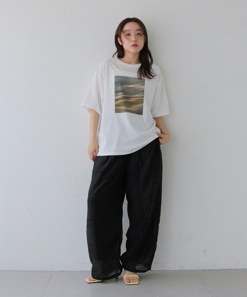 cheriella（シェリエラ）の「【cheriella】アソートニュアンスプリントTシャツ  ASSORT NUANCE PRINT T-SHIRT（Tシャツ/カットソー・レディース・ホワイト/ホワイト系その他・FREE）」の6枚目の写真