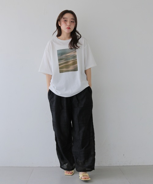 cheriella（シェリエラ）の「【cheriella】アソートニュアンスプリントTシャツ  ASSORT NUANCE PRINT T-SHIRT（Tシャツ/カットソー・レディース・ホワイト/ホワイト系その他・FREE）」の7枚目の写真
