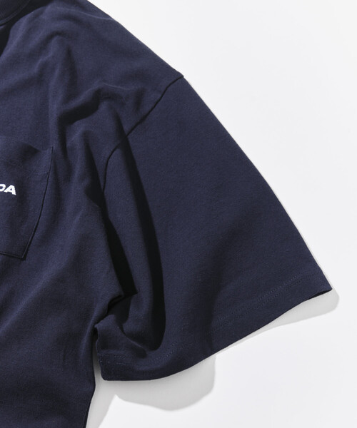 NAUTICA(ノーティカ)の「NAUTICA/ノーティカ リラックスフィット フラッグロゴ ヘムコード ポケットTシャツ(Tシャツ/カットソー・メンズ・ライトグレー/ブラック/ホワイト/ネイビー・X-LARGE/LARGE/SMALL/MEDIUM)」の7枚目の写真