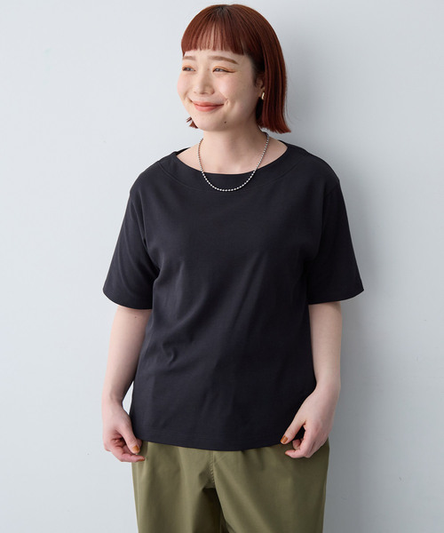 anyfee（エニフィー）の「【anyfee/大きいサイズ】着てサラ汗じみ防止ボートネックTシャツ《接触冷感・吸水速乾》（2026SS）（Tシャツ/カットソー・レディース・チャコール/ブルー/グリーン/ブラック/ピンク/オフホワイト・LL/3L/4L/5L）」の18枚目の写真