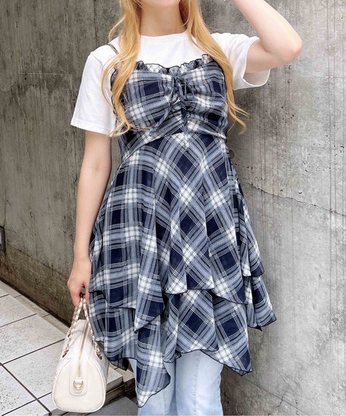 INGNI（イング）の「シアーチェックイレヘムミニキャミワンピース（ワンピース・レディース・ホワイト系9/ブラック系/ネイビー系2・M）」の5枚目の写真
