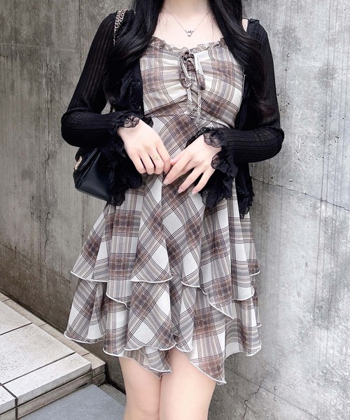 INGNI（イング）の「シアーチェックイレヘムミニキャミワンピース（ワンピース・レディース・ホワイト系9/ブラック系/ネイビー系2・M）」の19枚目の写真