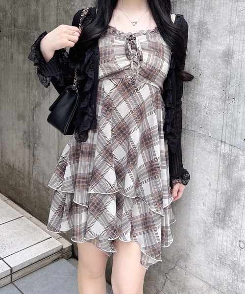 INGNI（イング）の「シアーチェックイレヘムミニキャミワンピース（ワンピース・レディース・ホワイト系9/ブラック系/ネイビー系2・M）」の18枚目の写真