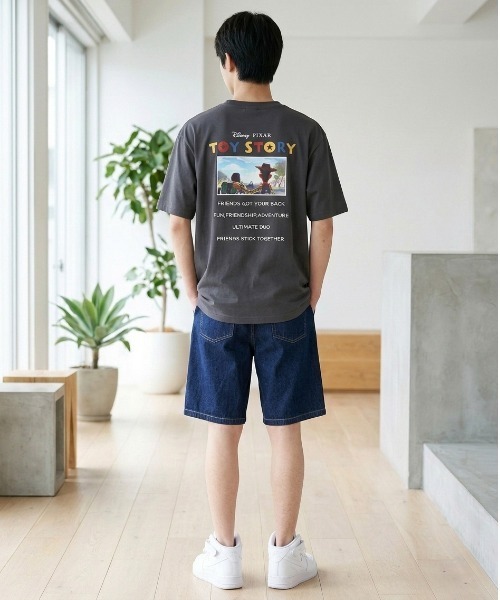 Disney(ディズニー)の「【DISNEY/ディズニー】TOY STORY フロント&バックプリント&キャラクタープリント 半袖Tシャツ (DRY) ユニセックス(Tシャツ/カットソー・メンズ・ダークグリーン/グレイッシュベージュ/スミクロ/オフホワイト・LARGE/MEDIUM)」の19枚目の写真