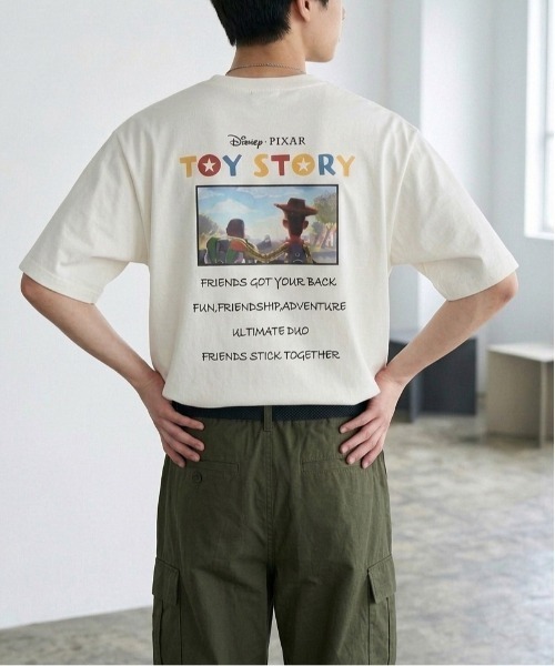 Disney(ディズニー)の「【DISNEY/ディズニー】TOY STORY フロント&バックプリント&キャラクタープリント 半袖Tシャツ (DRY) ユニセックス(Tシャツ/カットソー・メンズ・ダークグリーン/グレイッシュベージュ/スミクロ/オフホワイト・LARGE/MEDIUM)」の16枚目の写真