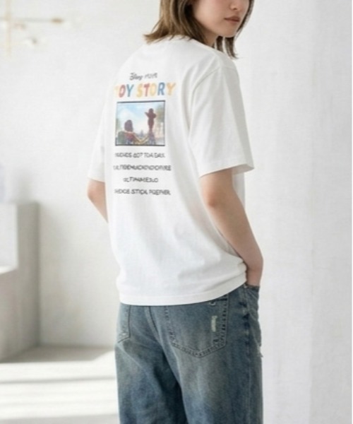 Disney(ディズニー)の「【DISNEY/ディズニー】TOY STORY フロント&バックプリント&キャラクタープリント 半袖Tシャツ (DRY) ユニセックス(Tシャツ/カットソー・メンズ・ダークグリーン/グレイッシュベージュ/スミクロ/オフホワイト・LARGE/MEDIUM)」の10枚目の写真