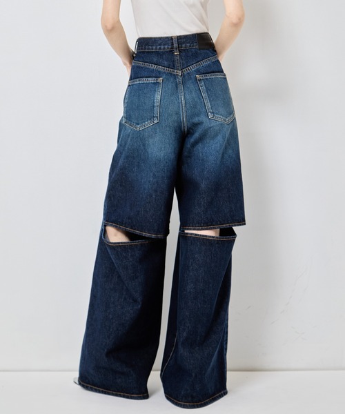 JOHN LAWRENCE SULLIVAN(ジョンローレンスサリバン)の「【JOHN LAWRENCE SULLIVAN/ジョンローレンスサリバン】《STUDIOUS別注》 WASHED DENIM CUT OUT WIDE PANTS/ウォッシュドデニムカットアウトワイドパンツ(デニムパンツ・レディース・ブラック/ダークインディゴブルー・XS/M/S)」の1枚目の写真