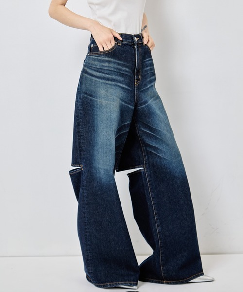 JOHN LAWRENCE SULLIVAN(ジョンローレンスサリバン)の「【JOHN LAWRENCE SULLIVAN/ジョンローレンスサリバン】《STUDIOUS別注》 WASHED DENIM CUT OUT WIDE PANTS/ウォッシュドデニムカットアウトワイドパンツ(デニムパンツ・レディース・ブラック/ダークインディゴブルー・XS/M/S)」の19枚目の写真