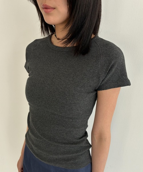 FUULLY STUDIO(フーリィーステューディオ)の「ベーシックラグランTEE(Tシャツ/カットソー・レディース・チャコールグレー/イエロー/ブルー・FREE)」の5枚目の写真
