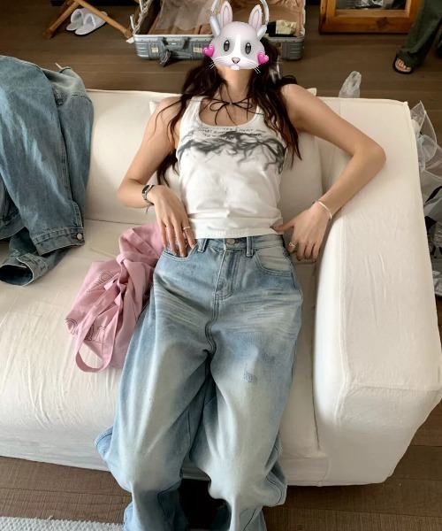 DEVICE(デバイス)の「ワイド ストレート ルーズ デニム パンツ(デニムパンツ・レディース・ブルー・FREE)」の4枚目の写真