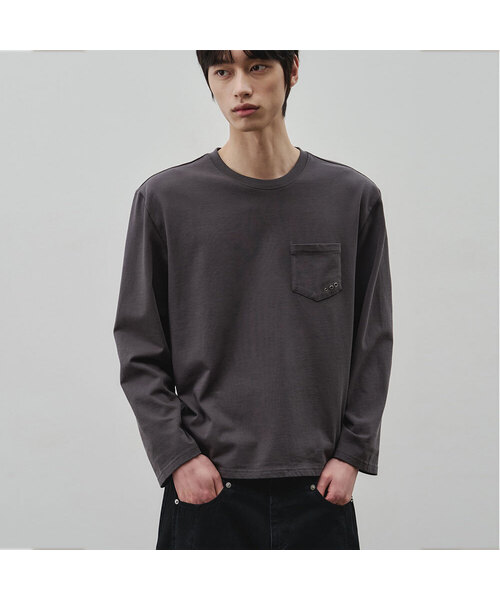 ALYSS（アリス）の「フロウアイレットポケットクロップTシャツ[3COLOR]（Tシャツ/カットソー・メンズ・ホワイト/ブラック/チャコール・MEDIUM/LARGE/X-LARGE）」の3枚目の写真